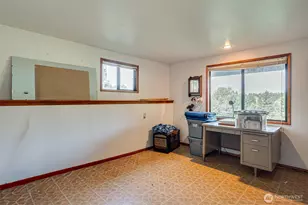 731 Carnine Rd, Castle Rock, WA 98611 - Photo 30
