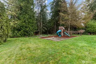 12921 208th Ave Ct E, Bonney Lake, WA 98391 - Photo 36