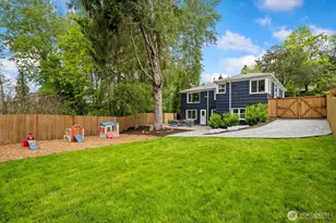 4037 NE 109th St, Seattle, WA 98125 - Photo 30