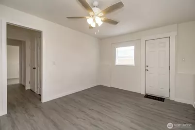 1611 S 84th Street, Tacoma, WA 98444 - Photo 20