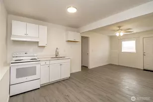 1611 S 84th St, Tacoma, WA 98444 - Photo 18