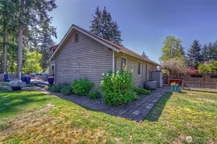 2000 212th Pl SW, Brier, WA 98036 - Photo 34