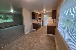 3293 Olive Way, Longview, WA 98632 - Photo 10