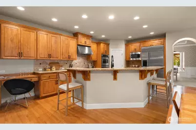 3021 278th Court SE, Sammamish, WA 98075 - Photo 16