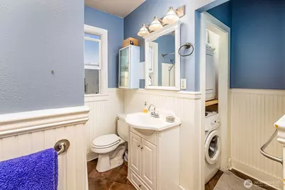 2315 E Spring Street, Seattle, WA 98122 - Photo 12