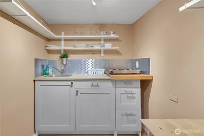2307 SW Myrtle Street, Seattle, WA 98106 - Photo 22