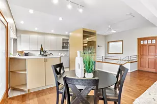 12226 SE 25th St, Bellevue, WA 98005 - Photo 10