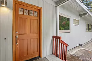 12226 SE 25th St, Bellevue, WA 98005 - Photo 4