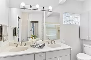 12226 SE 25th St, Bellevue, WA 98005 - Photo 18