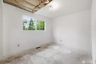 6775 Murray Ave SW, Seattle, WA 98136 - Photo 16