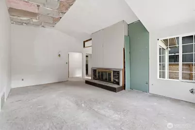 6775 Murray Avenue SW, Seattle, WA 98136 - Photo 8