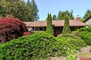 13709 39th Ave NE, Seattle, WA 98125 - Photo 1