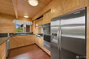 3450 Meadow Wood Ln, Ferndale, WA 98248 - Photo 16