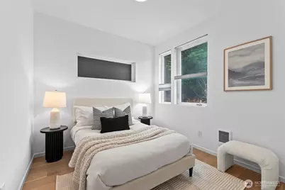 2612 E Yesler Way, Seattle, WA 98122 - Photo 10