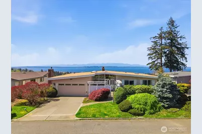 911 12th Avenue N, Edmonds, WA 98020 - Photo 2