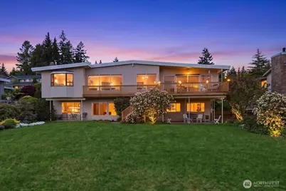 911 12th Avenue N, Edmonds, WA 98020 - Photo 32