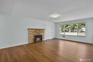 6526 77th Pl NE, Marysville, WA 98270 - Photo 2