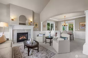 2759 NW Pine Cone Pl, Issaquah, WA 98027 - Photo 2