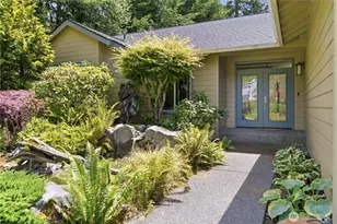832 Jewil Dr, Fox Island, WA 98333 - Photo 2