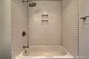 733 104th St, Seattle, WA 98133 - Photo 20