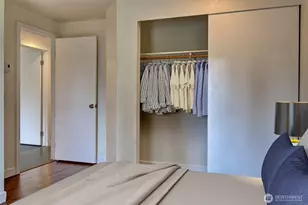 733 104th St, Seattle, WA 98133 - Photo 18