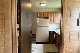 821 108th St S, Tacoma, WA 98444 - Photo 12