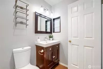 806 NW 52nd Street, Seattle, WA 98107 - Photo 30