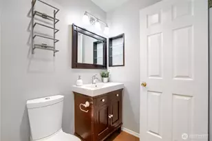 806 NW 52nd St, Seattle, WA 98107 - Photo 30