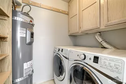 806 NW 52nd Street, Seattle, WA 98107 - Photo 36