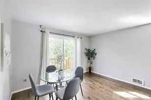 806 NW 52nd St, Seattle, WA 98107 - Photo 12