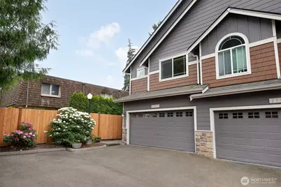 2502 204th Place SW #B1, Lynnwood, WA 98036 - Photo 4