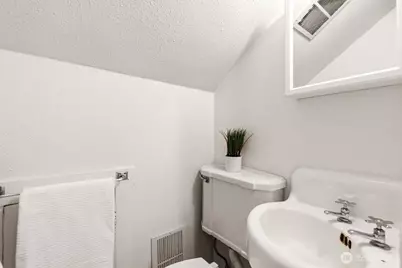 1471 NW 77th Street, Seattle, WA 98117 - Photo 20