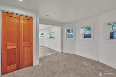172 16th Avenue, Seattle, WA 98122 - Photo 22