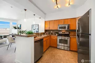 211 Kirkland Ave, Kirkland, WA 98033 - Photo 14