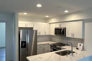 13243 Ambaum Blvd SW, Burien, WA 98146 - Photo 10