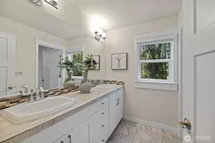 23331 SE 4th Pl, Sammamish, WA 98074 - Photo 24