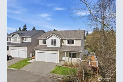 12105 23rd Avenue W, Everett, WA 98204 - Photo 2