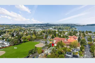 9732 59th Avenue S, Seattle, WA 98118 - Photo 40