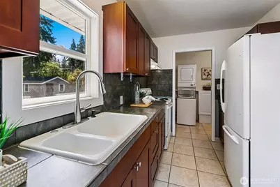 2609 NE 145th Street, Seattle, WA 98155 - Photo 8