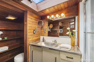 3130 Portage Bay Pl E, Seattle, WA 98102 - Photo 14