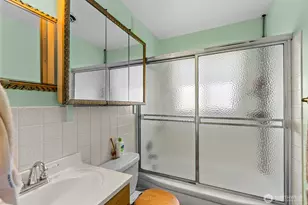 1427 2nd St, Wenatchee, WA 98801 - Photo 20