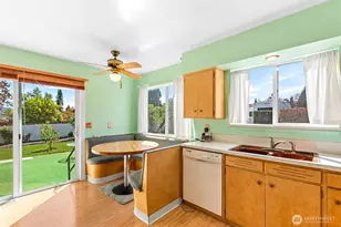 1427 2nd St, Wenatchee, WA 98801 - Photo 12