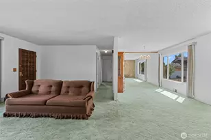 1427 2nd St, Wenatchee, WA 98801 - Photo 6