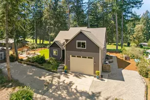 10804 Pioneer Dr, Anderson Island, WA 98303 - Photo 2