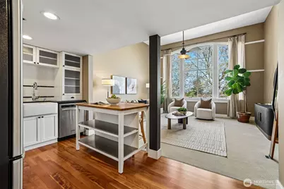 201 Galer Street #534, Seattle, WA 98109 - Photo 6