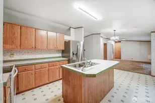 21402 130th St E, Bonney Lake, WA 98391 - Photo 12