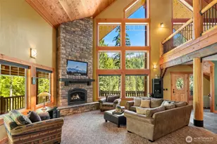 4422 Kachess Lake Rd, Easton, WA 98925 - Photo 14