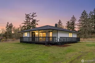 39411 Mountain Hwy E, Eatonville, WA 98328 - Photo 2