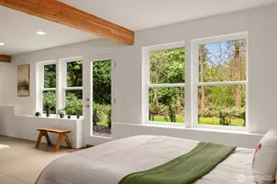 1025 NE 130th St, Seattle, WA 98125 - Photo 28