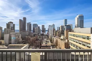 1105 Spring St, Seattle, WA 98104 - Photo 18